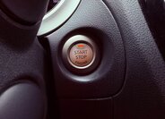 Nissan Juke Hatchback 1,6 l 86 kw