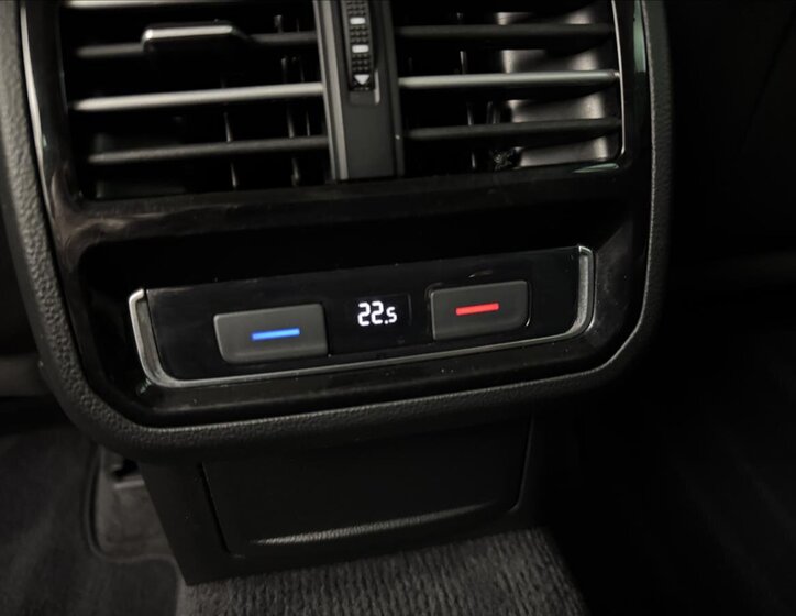 Volkswagen Passat 47