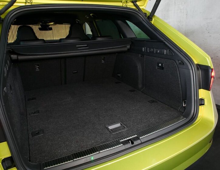 Škoda Superb Kombi 2,0 l 110 kw