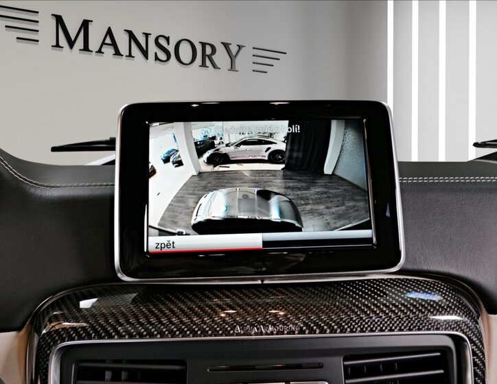 Mercedes-Benz Třídy G SUV 6,0 l 588 kw