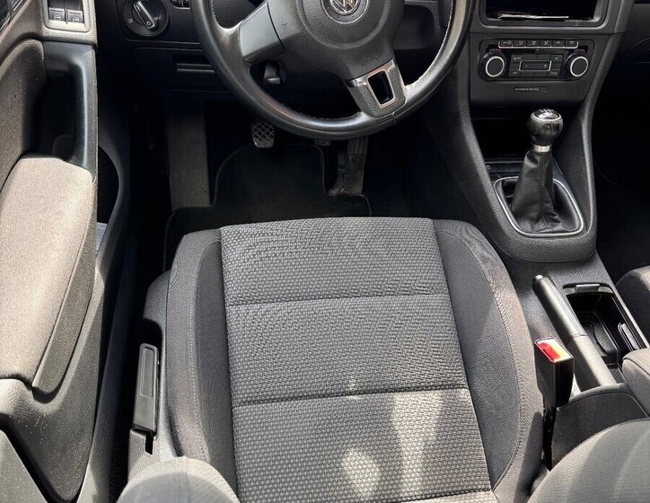 Volkswagen Golf Hatchback 0,0 77 kw