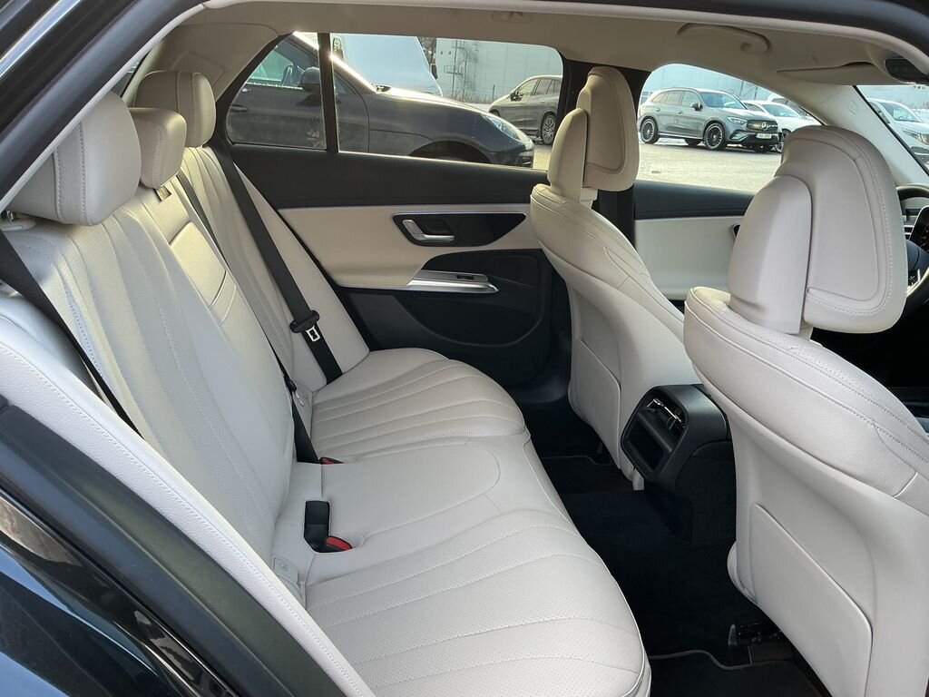 Mercedes-Benz Třídy E Kombi 2,0 l 145 kw