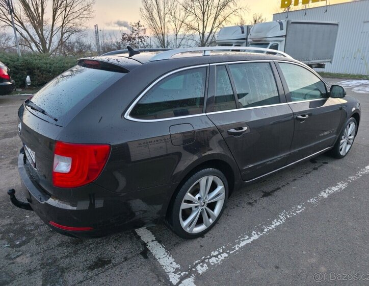 Škoda Superb Kombi 0,0 103 kw