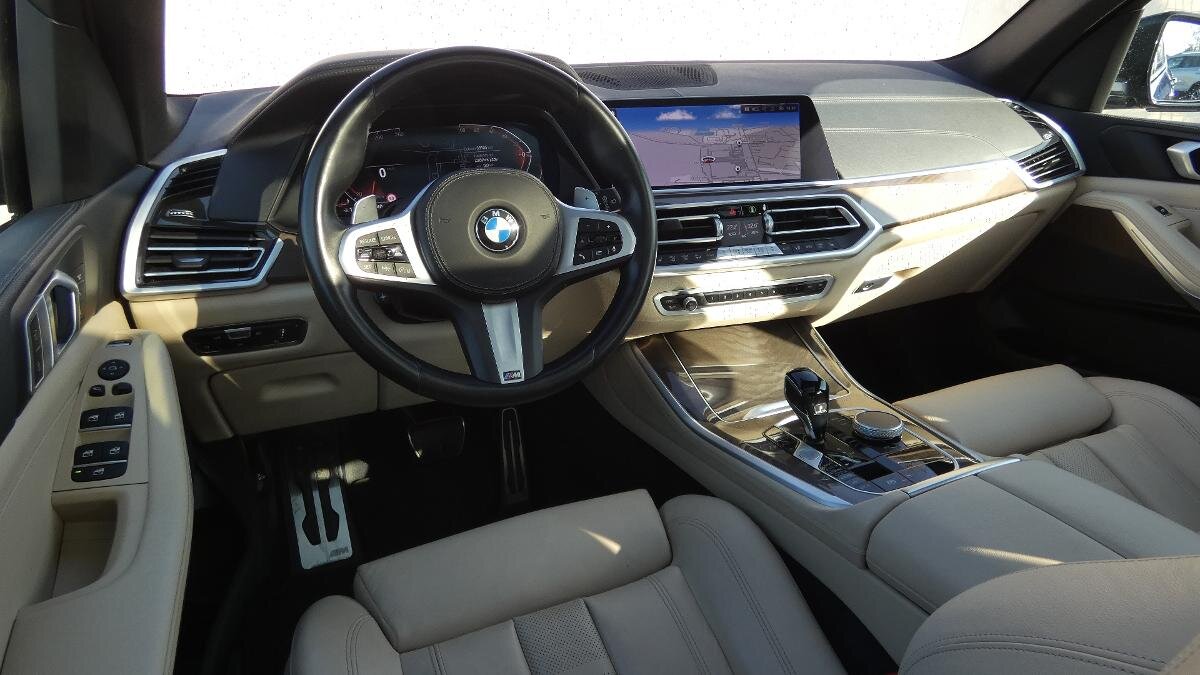 BMW X5 SUV / Terénní 3,0 l 245 kw