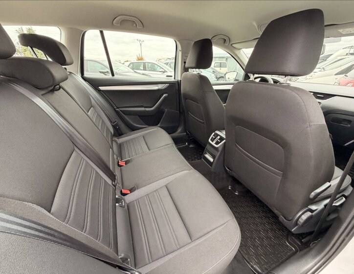 Škoda Octavia Kombi 2,0 l 110 kw