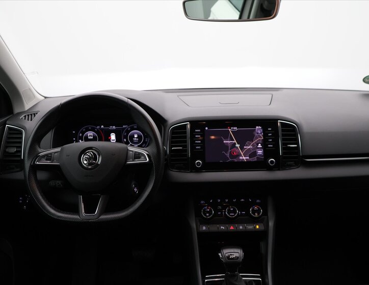 Škoda Karoq SUV / Terénní 1,6 l 85 kw