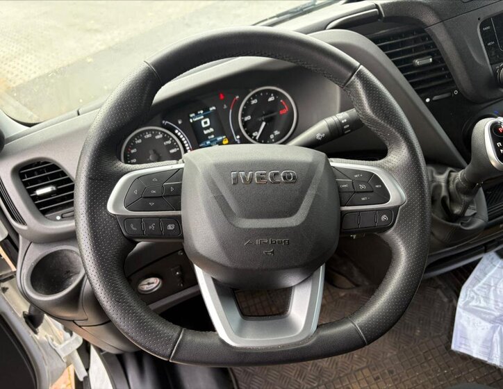 Iveco Daily 21