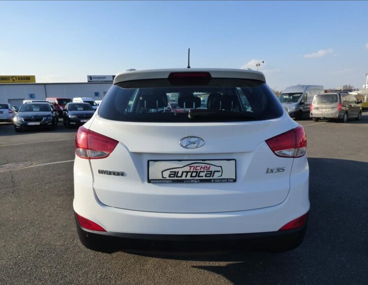 Hyundai ix35 SUV / Terénní 1,6 l 99 kw