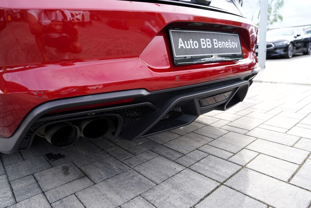 Ford Mustang Kupé 2,3 l 265 kw