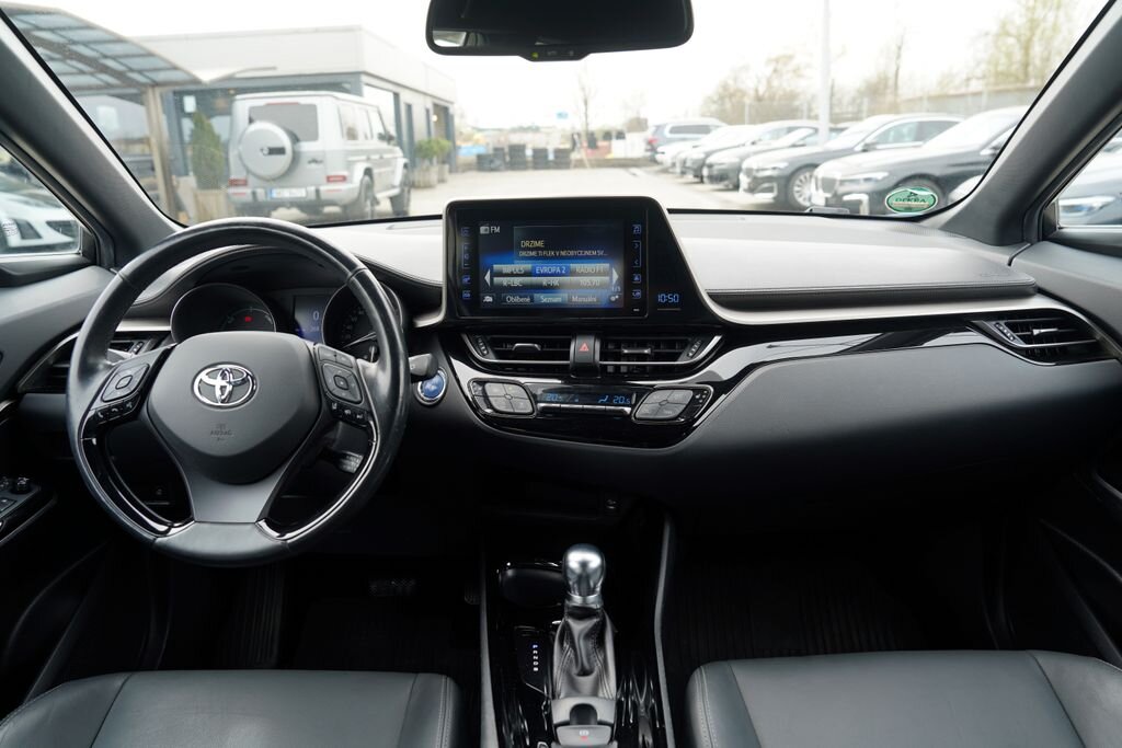 Toyota C-HR Hatchback 1,8 l 125 kw