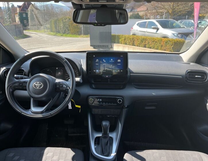 Toyota Yaris Hatchback 1,5 l 68 kw