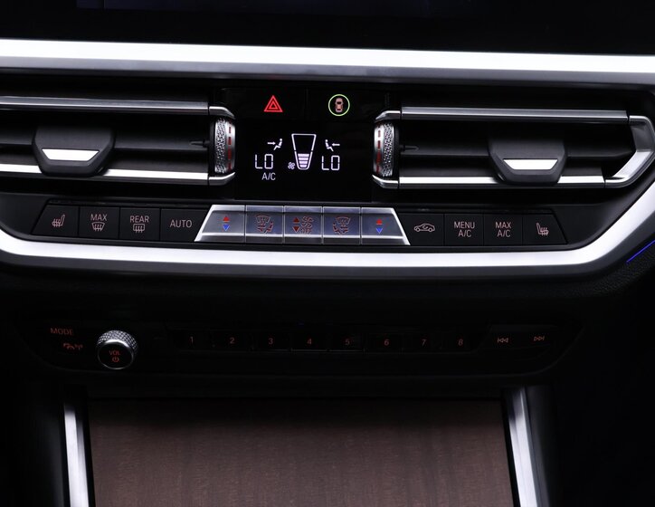 BMW Řada 3 Sedan / Limuzína 3,0 l 195 kw