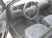 Hyundai Lantra Sedan 1,6 l 83 kw