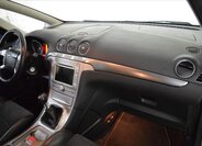 Ford S-MAX MPV 2,5 l 162 kw