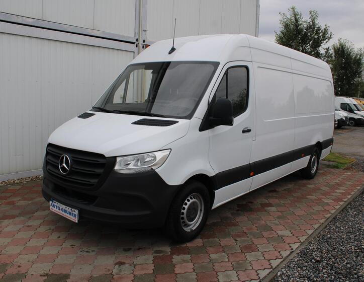Mercedes-Benz Sprinter 1