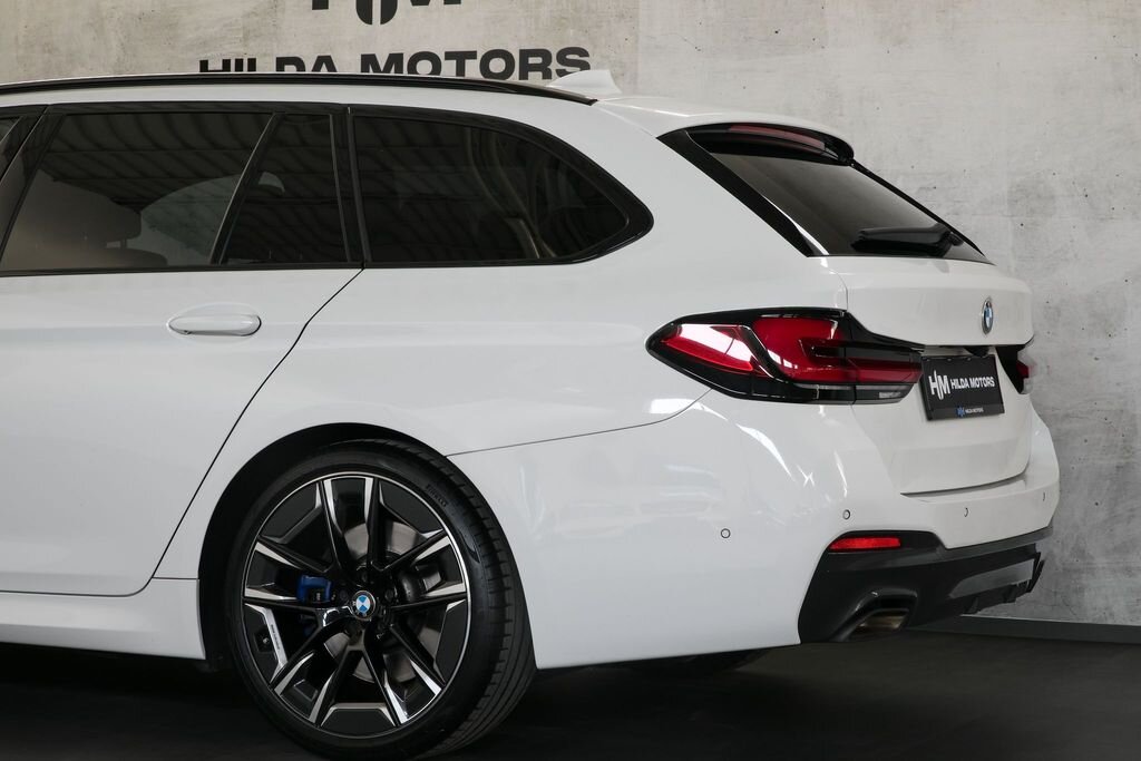 BMW Řada 5 Kombi 3,0 l 245 kw