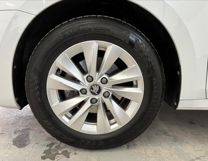 Škoda Octavia Kombi 1,5 l 85 kw