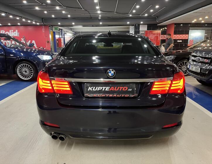 BMW Řada 7 4