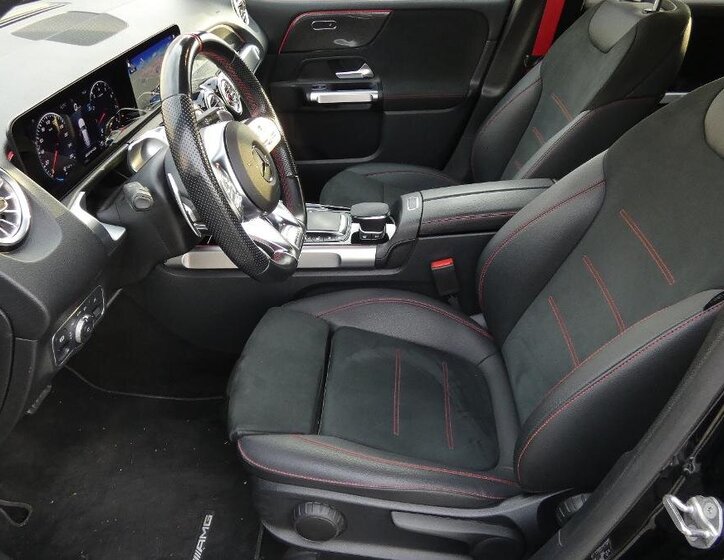 Mercedes-Benz GLB 18