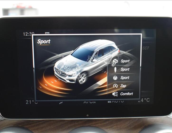 Mercedes-Benz GLC 27