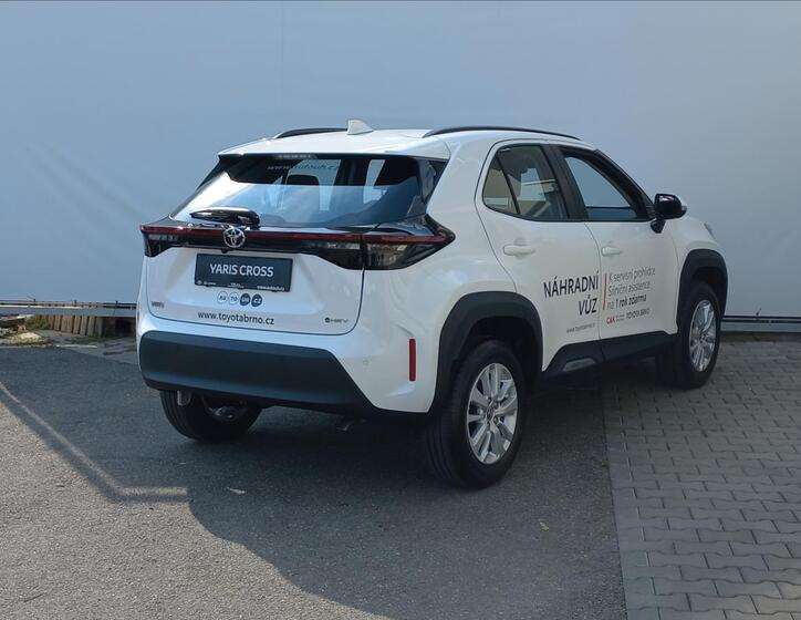 Toyota Yaris Cross 3