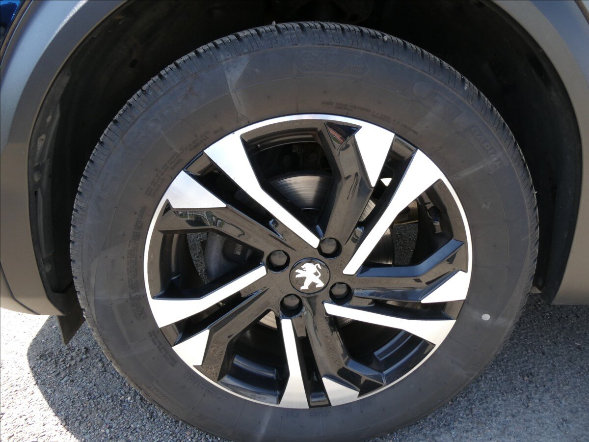 Peugeot 2008 SUV / Terénní 1,2 l 96 kw