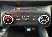 Ford Kuga SUV / Terénní 1,5 l 88 kw
