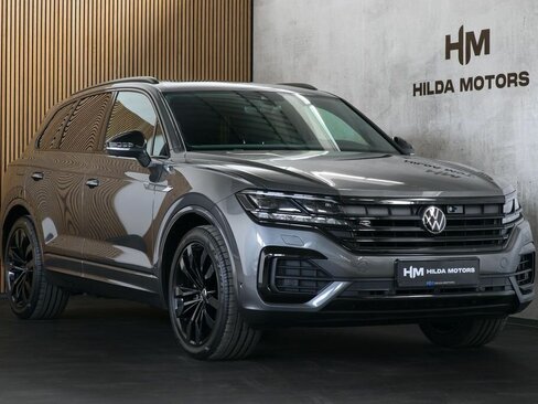 Volkswagen Touareg SUV / Terénní 3,0 l 210 kw