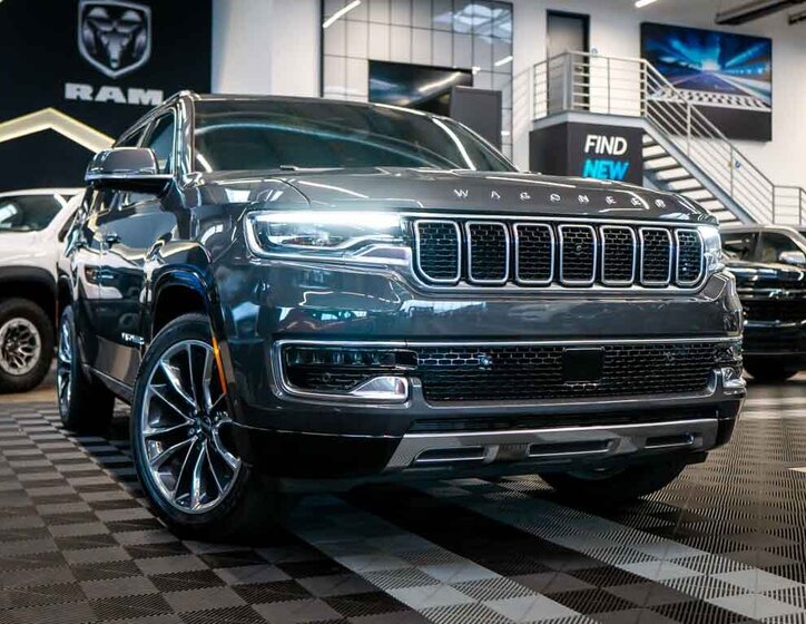 Jeep Wagoneer SUV 5,7 l 292 kw