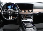 Mercedes-Benz Třídy E Kombi 2,0 l 143 kw