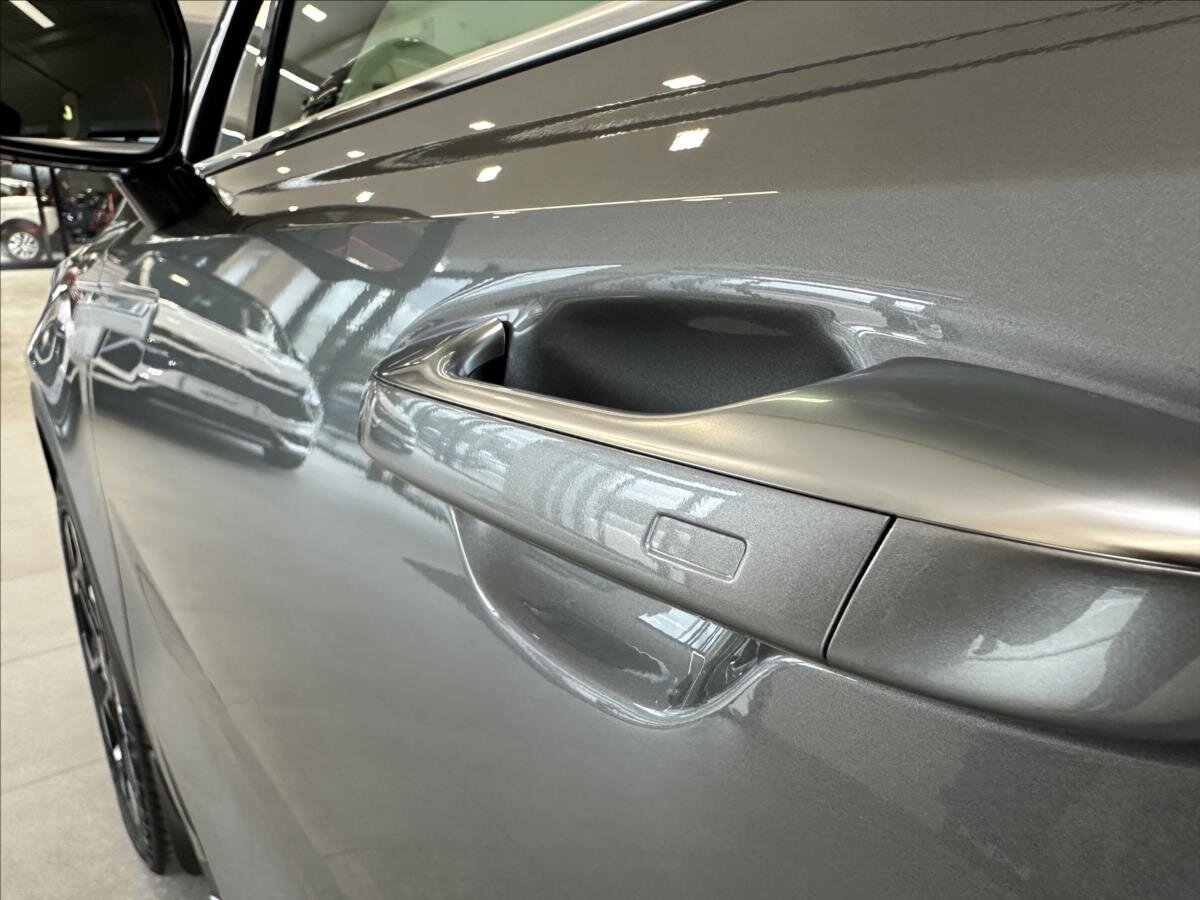 KIA Sorento SUV 2,2 l 142 kw