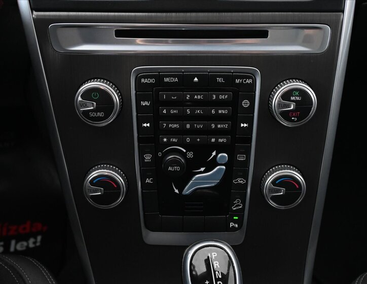 Volvo XC60 SUV 2,4 l 133 kw