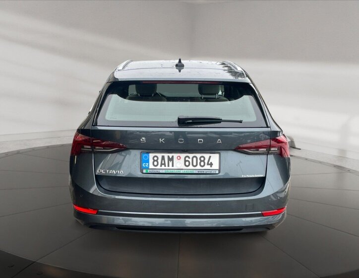 Škoda Octavia Kombi 2,0 l 110 kw