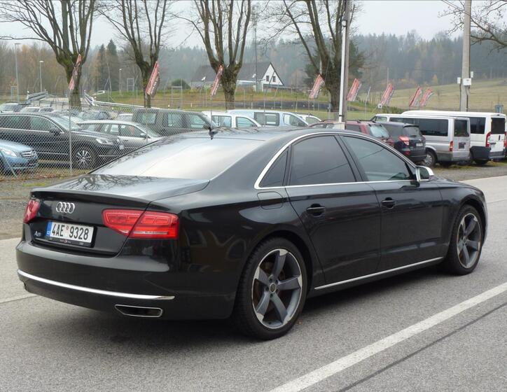 Audi A8 5