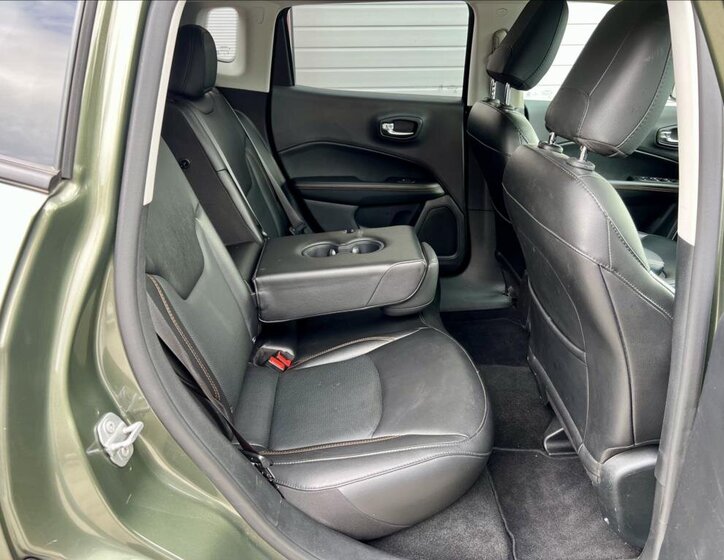 Jeep Compass SUV / Terénní 1,4 l 103 kw