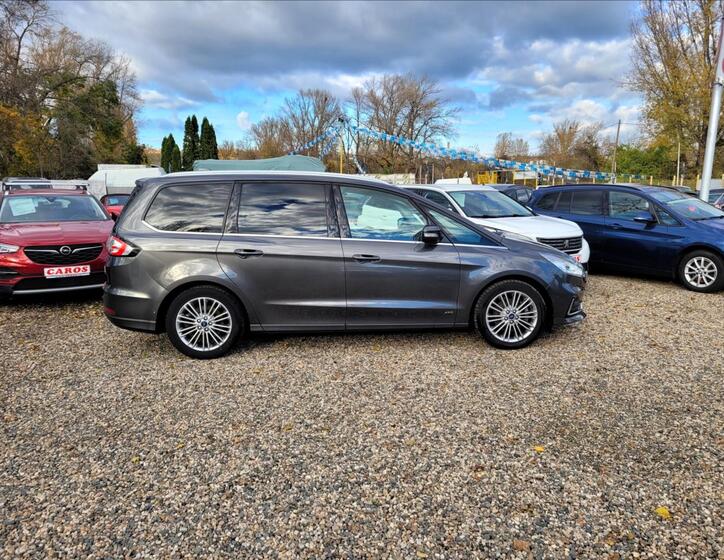 Ford Galaxy 4