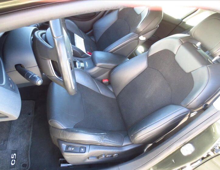 Citroën C5 Sedan / Limuzína 2,0 l 103 kw