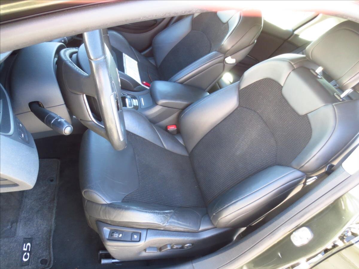 Citroën C5 Sedan / Limuzína 2,0 l 103 kw