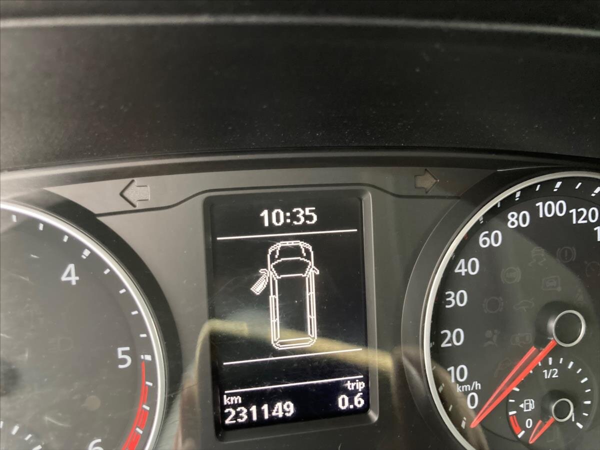 Volkswagen Transporter Kombi 2,0 l 110 kw