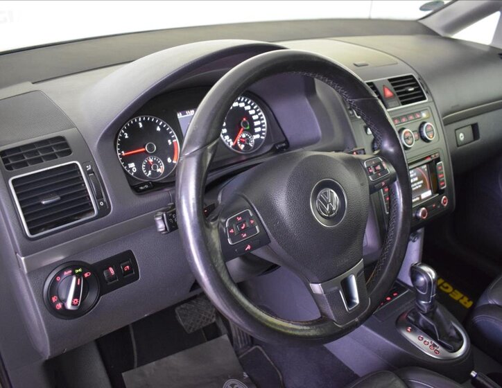 Volkswagen Touran MPV 2,0 l 103 kw