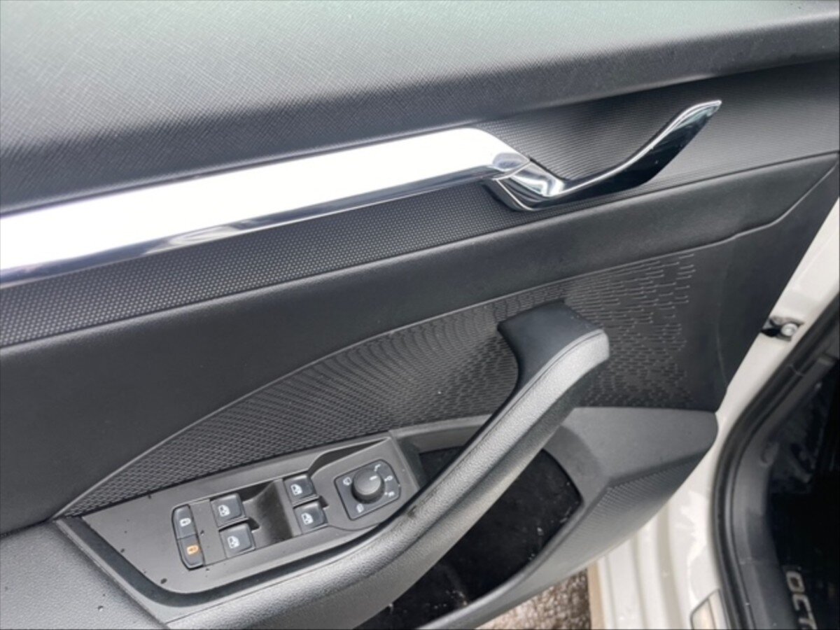 Škoda Octavia Kombi 2,0 l 85 kw