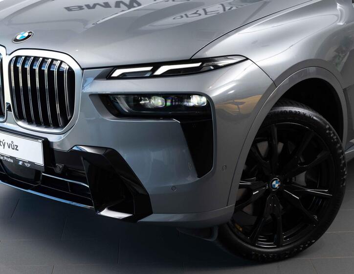 BMW X7 7