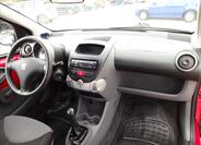 Peugeot 107 26