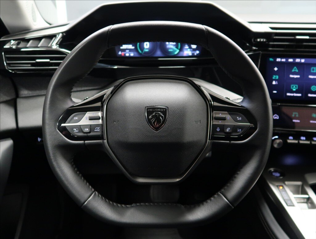 Peugeot 308 Kombi 1,5 l 96 kw