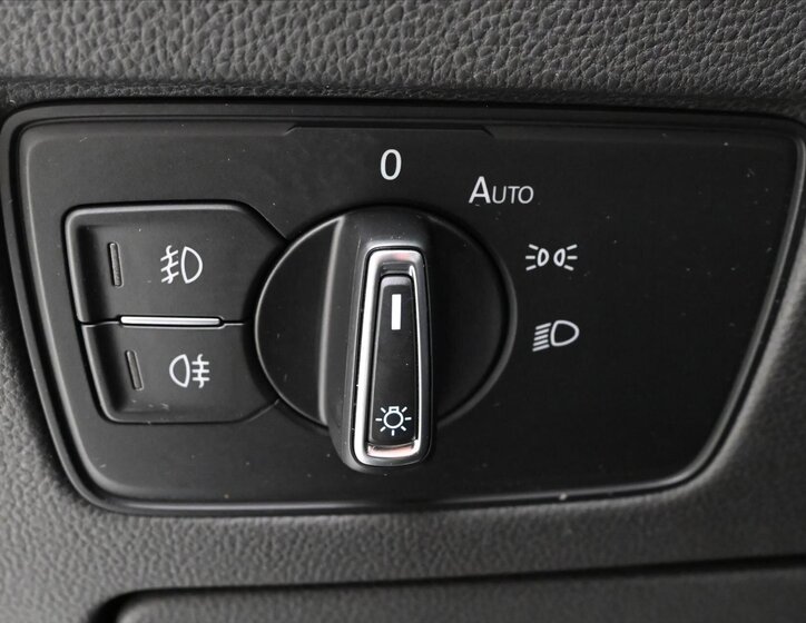 Volkswagen Passat Kombi 2,0 l 110 kw