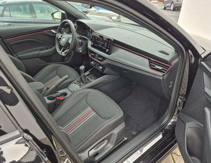 Škoda Scala Hatchback 1,5 l 110 kw