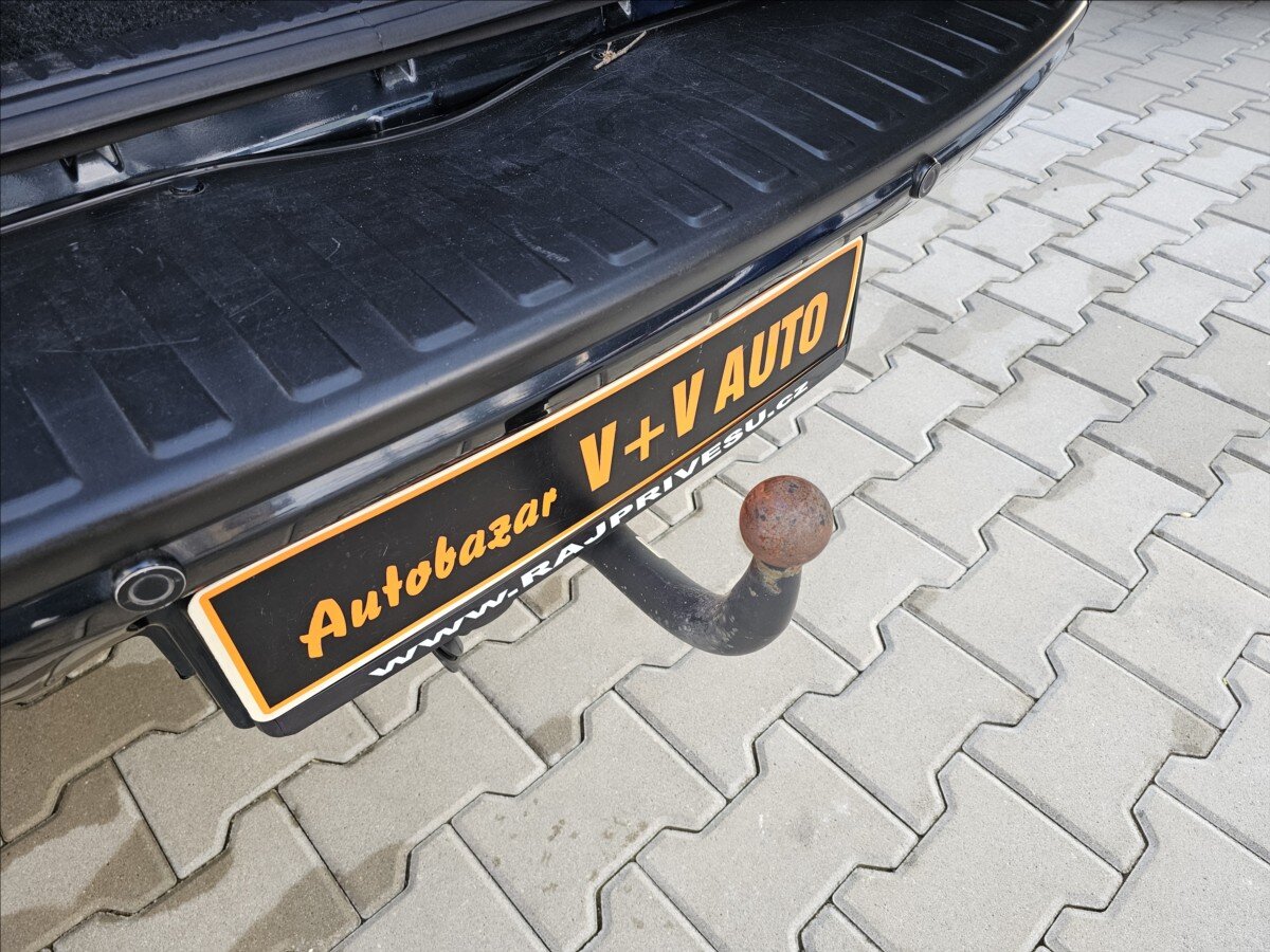 Toyota RAV4 Kombi 2,2 l 110 kw