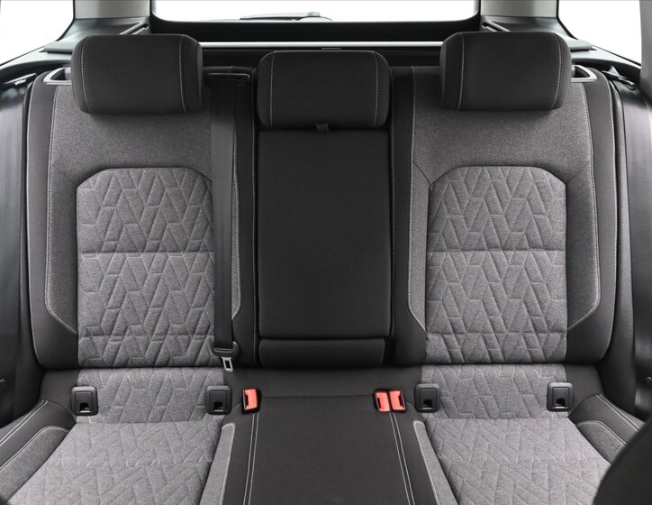 Volkswagen Passat Kombi 2,0 l 110 kw