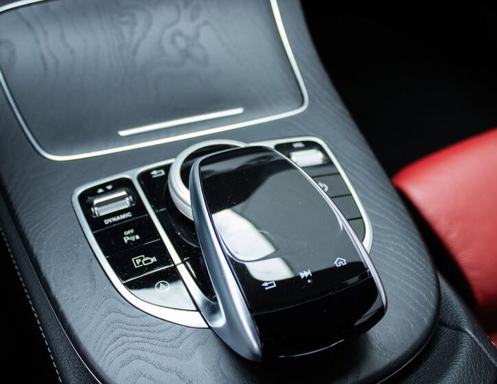 Mercedes-Benz Třídy E 17