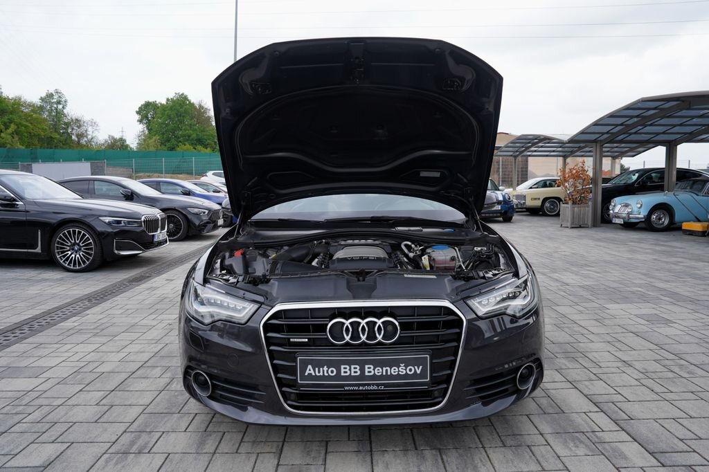 Audi A6 Sedan / Limuzína 2,8 l 150 kw
